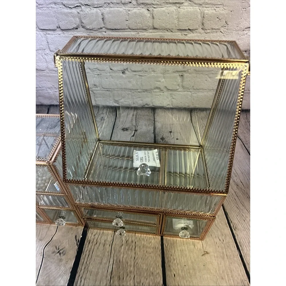 Elegant Glass Cosmetic Organizer with Laced Edge 3 Piece Set, Antique-Gold